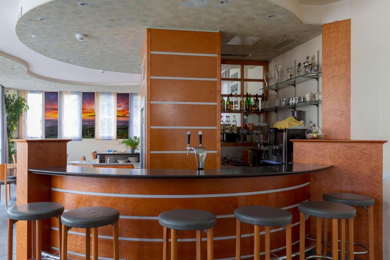 Reinach  Hotel Rynach المظهر الخارجي الصورة
